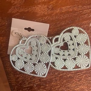 White heart earrings